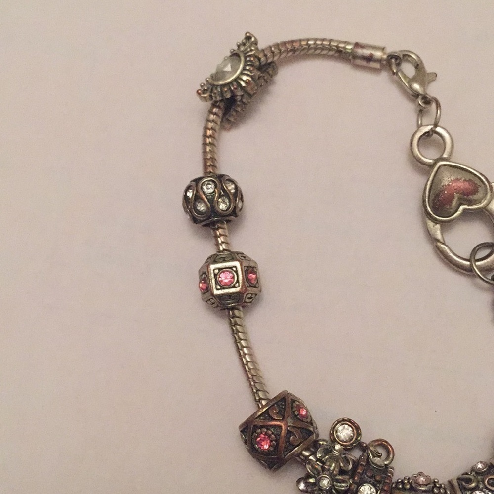 Charm bracelet. - Picture 5 of 7